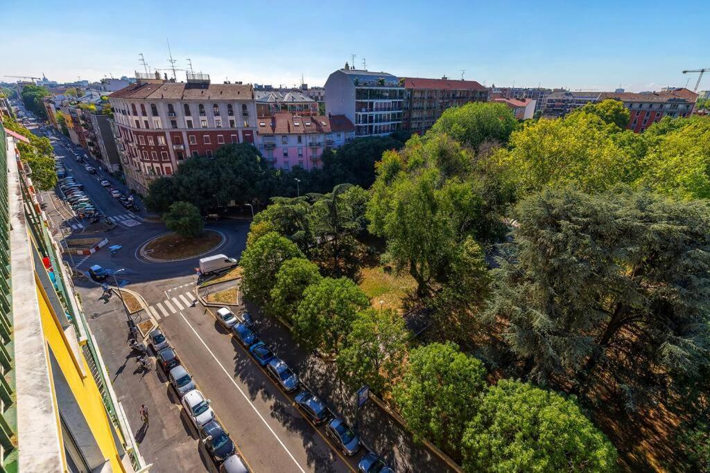 Sunny & Updated Flat With Panoramic City View 50M From M4 Stop Milán Exterior foto